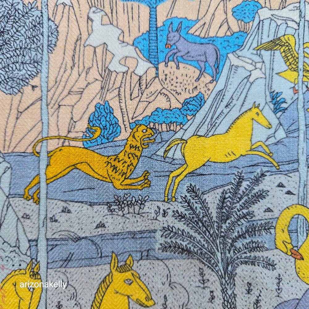 Wool/Silk Scarf With Hand-Rolled Edges Animal Nature Print - Picture 4 of 11